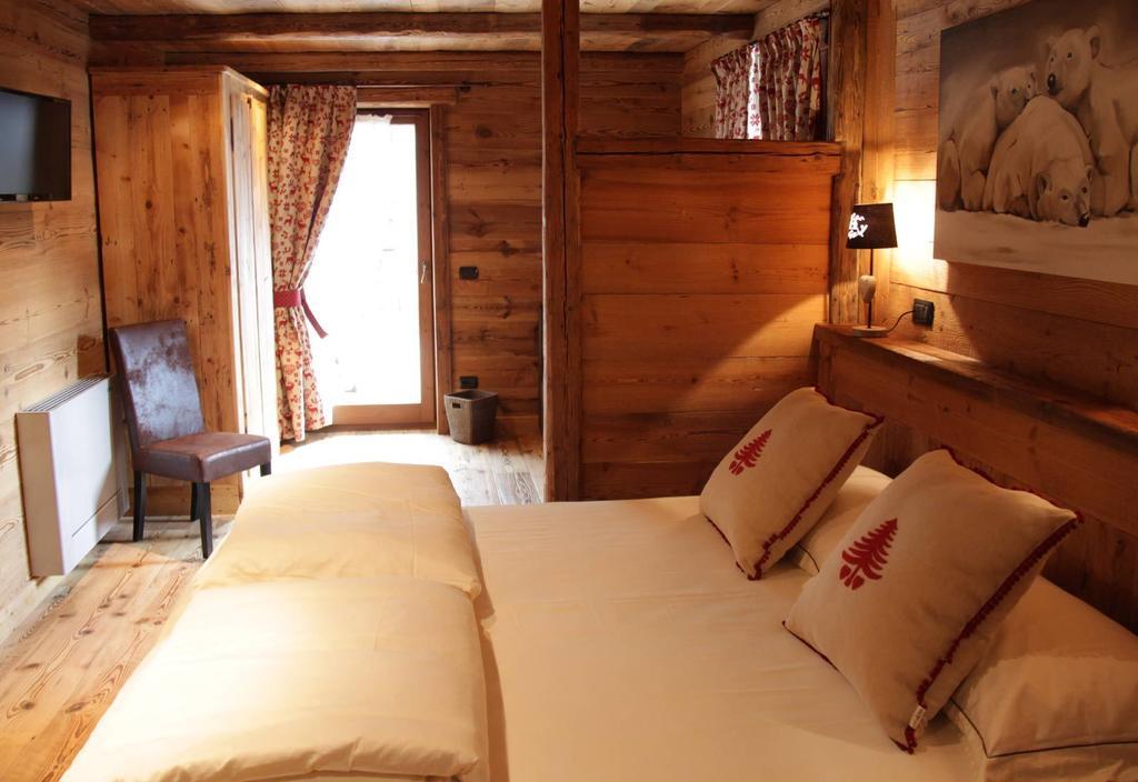 Bed & Breakfast Les Trompeurs Chez Odette Cogne